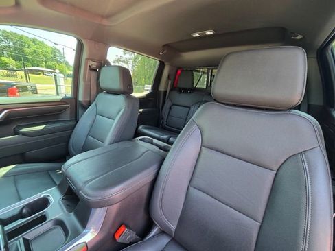 Used 2024 GMC Sierra 1500 SLT w/ SLT Premium Plus Package image 25