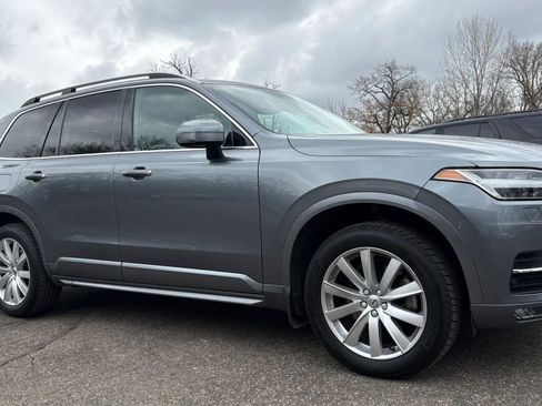 Used 2016 Volvo XC90 T6 Momentum w/ Momentum Plus Package image 11