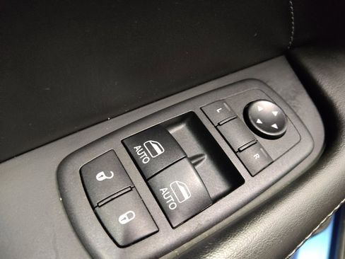 Used 2018 Dodge Challenger GT image 27