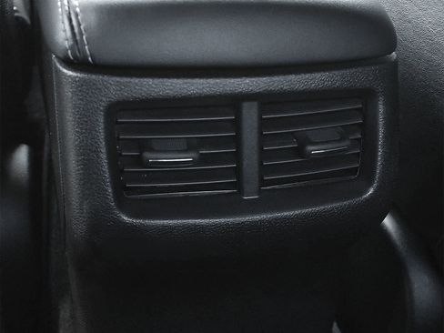 Used 2022 Dodge Challenger SRT Hellcat image 14