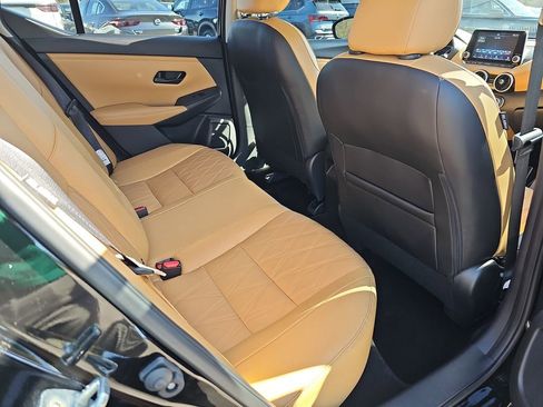 Used 2024 Nissan Sentra SV w/ SV Premium Package image 14