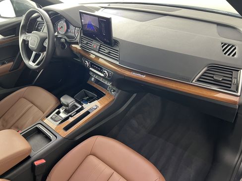 Used 2022 Audi Q5 2.0T Premium w/ Convenience Package image 26