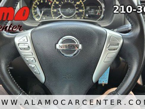 Used 2016 Nissan Versa Note SV FWD image 30