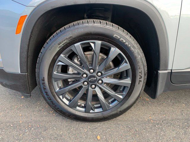 Used 2023 Chevrolet Traverse RS w/ LPO, Floor Liner Package AWD/4WD image 11