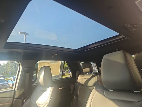 New 2026 Ford Explorer ST-Line AWD/4WD image 10