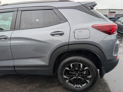 Used 2022 Chevrolet TrailBlazer LT w/ LPO, Blackout Package AWD/4WD image 4