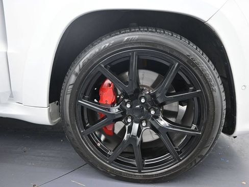 Used 2018 Jeep Grand Cherokee Trackhawk AWD/4WD image 53