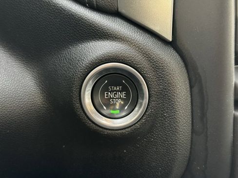 Used 2020 Chevrolet Silverado 1500 LT Trail Boss image 28