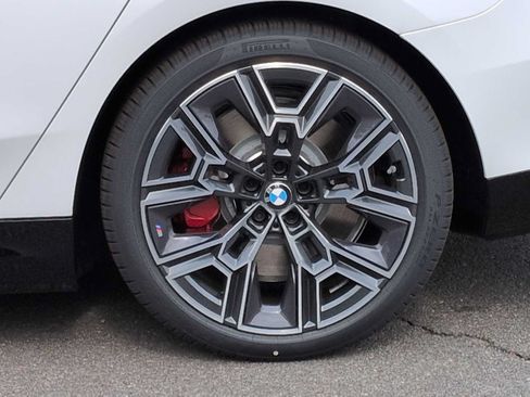 New 2026 BMW i5 M60 AWD/4WD image 14