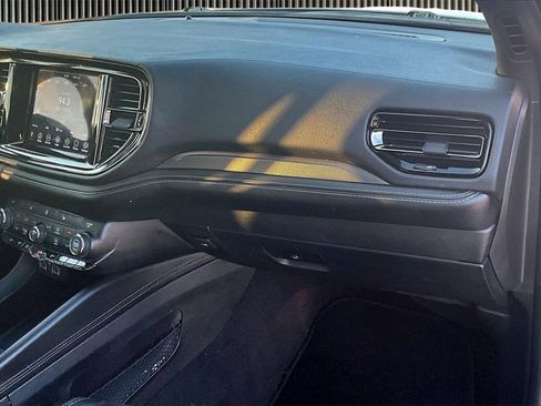 Used 2022 Dodge Durango GT image 17