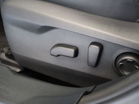 Used 2025 Subaru Outback Touring w/ Popular Package #2 image 15