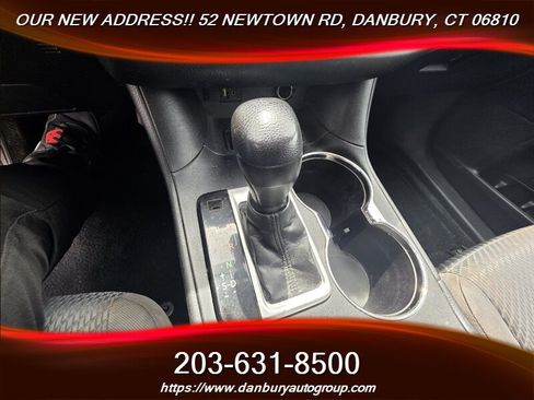 Used 2016 Toyota Highlander LE AWD/4WD image 16