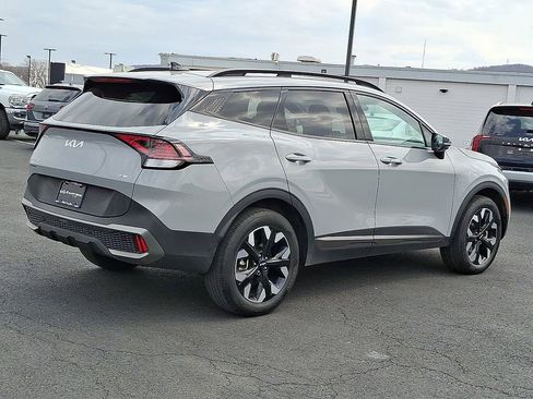 Certified 2023 Kia Sportage X-Line image 6