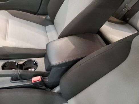 Used 2017 Volkswagen Jetta S w/ Jetta S Cold Weather Package FWD image 26