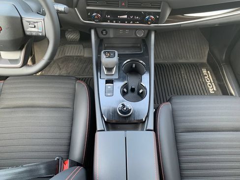 New 2026 Nissan Rogue SV AWD/4WD image 16