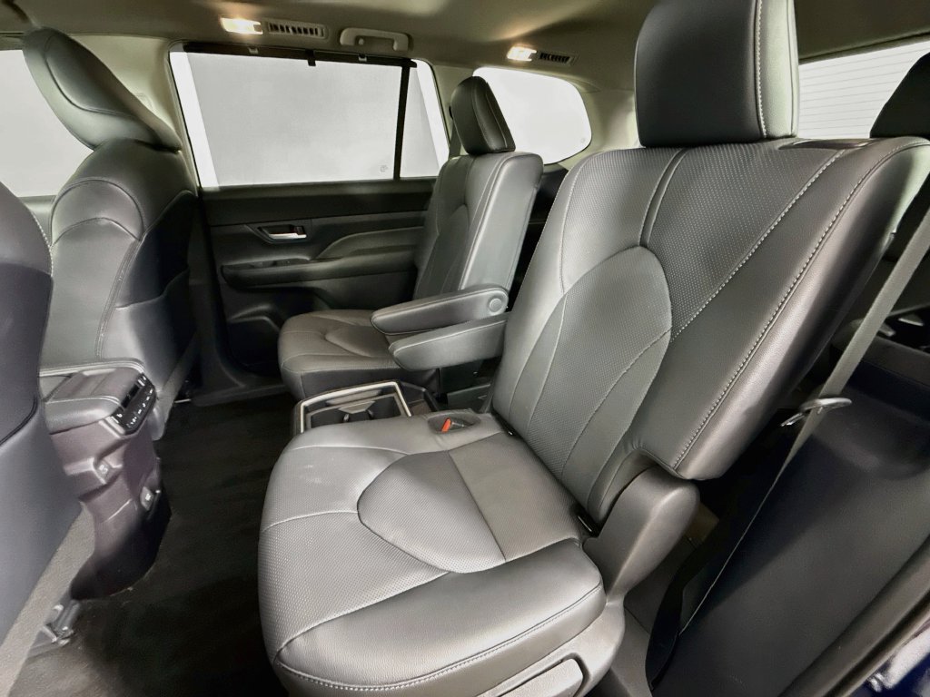 Used 2026 Toyota Grand Highlander AWD Hybrid image 26