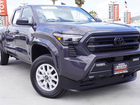 Certified 2025 Toyota Tacoma SR5 AWD/4WD image 2