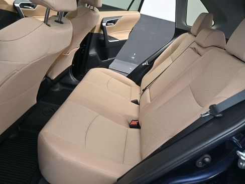 Used 2024 Toyota RAV4 XLE w/ Convenience Package FWD image 15