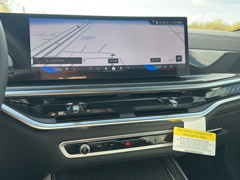 New 2026 BMW X5 M60i image 21