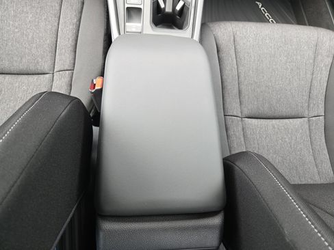 New 2025 Honda Accord LX image 28