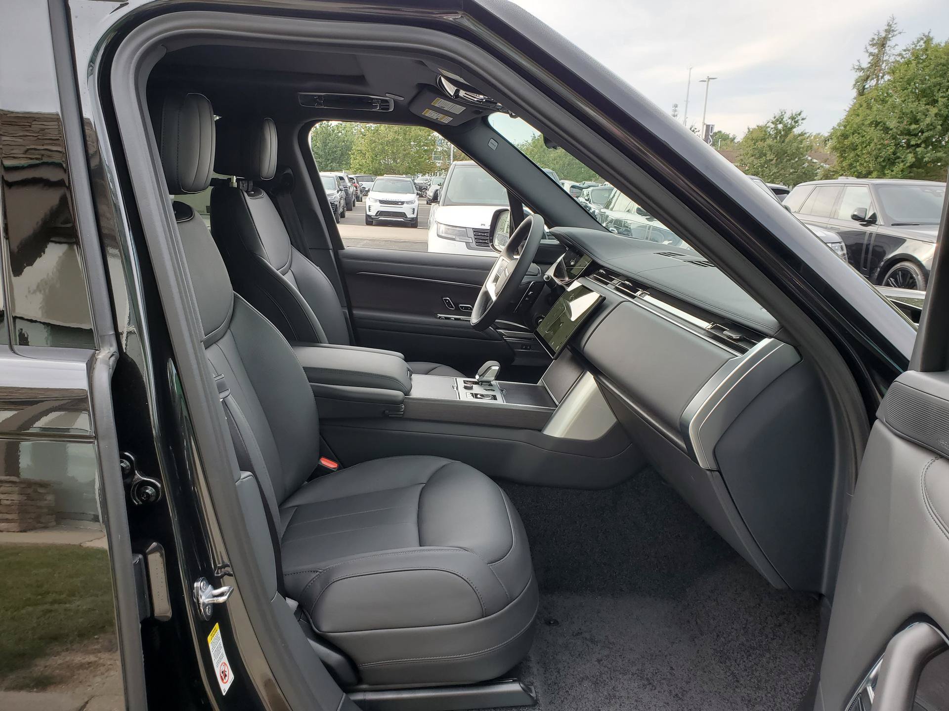 New 2027 Land Rover Range Rover SE AWD/4WD image 20