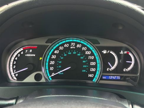 Used 2015 Toyota Venza XLE AWD/4WD image 23