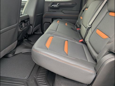 New 2026 GMC Sierra 1500 AT4 w/ AT4 Premium Package AWD/4WD image 12
