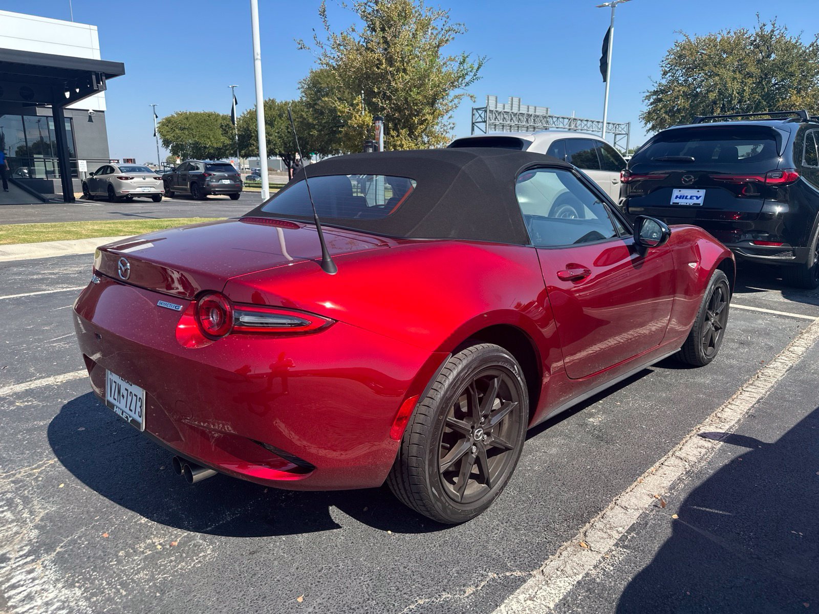 Used 2024 MAZDA MX-5 Miata Sport RWD image 5