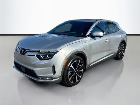 New 2025 VinFast VF 8 Plus image 3