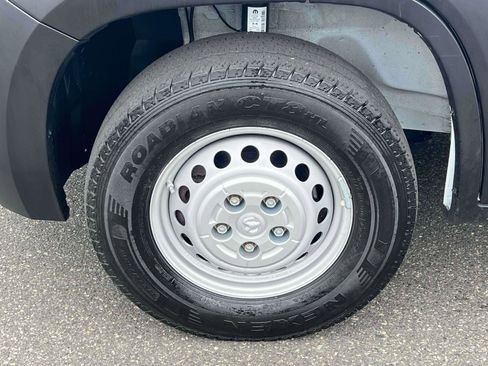 Used 2023 RAM ProMaster 2500 FWD image 6