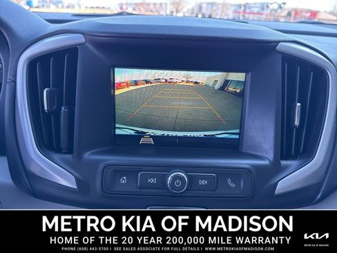 Used 2019 GMC Terrain SLE w/ Driver Convenience Package image 22