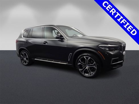 Certified 2023 BMW X5 sDrive40i w/ Premium Package image 1