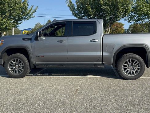 Used 2020 GMC Sierra 1500 AT4 w/ AT4 Premium Package image 3