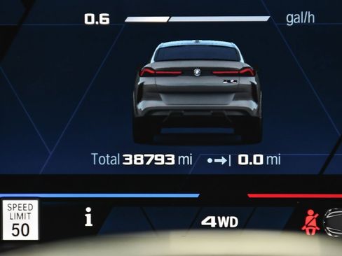 Used 2024 BMW X6 M Competition w/ Executive Package image 27