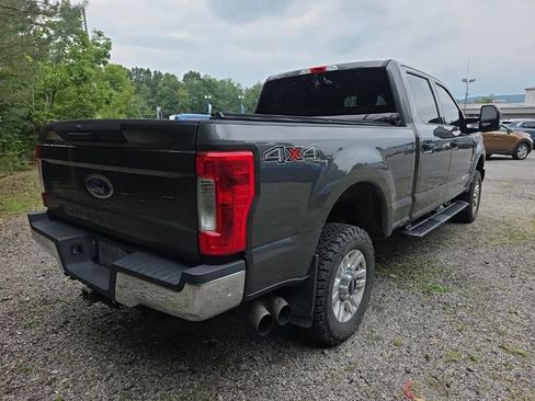 Used 2019 Ford F250 XLT AWD/4WD image 8