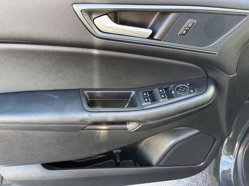 Used 2024 Ford Edge SE image 20