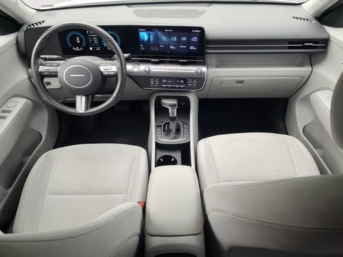 Used 2025 Hyundai Kona SEL AWD/4WD image 10