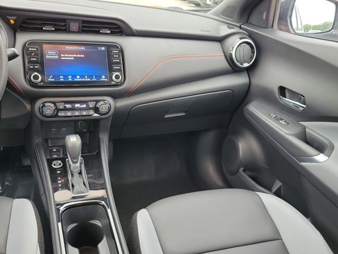 Used 2024 Nissan Kicks SR w/ SR Premium Package FWD image 14