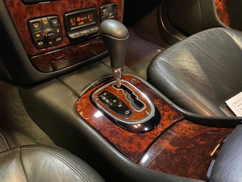 Used 2000 Mercedes-Benz S 500 image 22