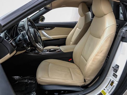 Used 2011 BMW Z4 sDrive30i w/ Premium Pkg RWD image 31
