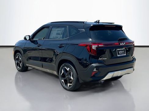 New 2026 Kia Seltos S FWD image 5
