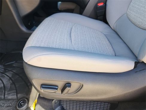 New 2026 Toyota Sienna LE image 16