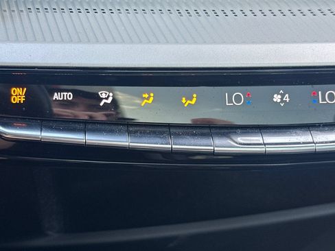 Certified 2025 Cadillac Optiq Sport 2 AWD/4WD image 28