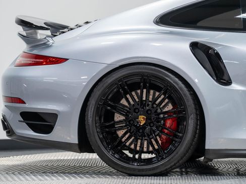 Used 2016 Porsche 911 Turbo image 32
