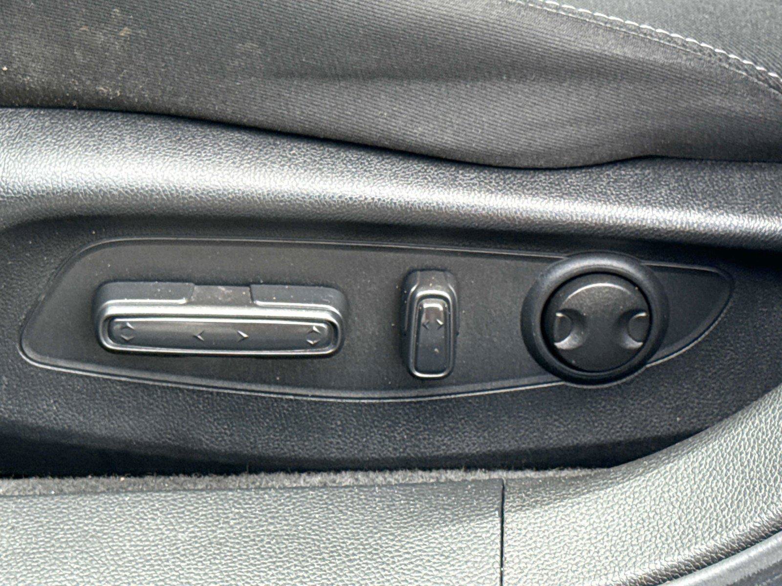 Certified 2024 Honda Accord EX image 18
