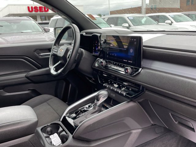 Used 2023 Chevrolet Colorado LT w/ LT Convenience Package II AWD/4WD image 7
