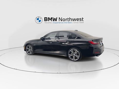 Used 2023 BMW 330e w/ Premium Package RWD image 12