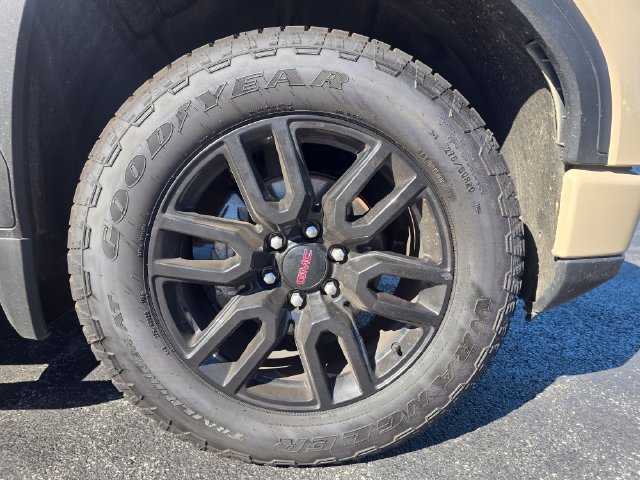 Used 2023 GMC Sierra 1500 Elevation AWD/4WD image 12