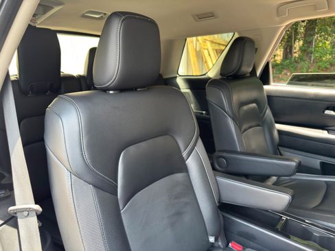 Used 2022 Nissan Pathfinder SL w/ SL Premium Package FWD image 36