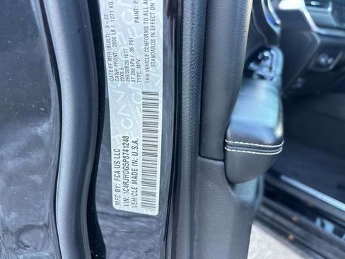 Certified 2023 Jeep Grand Cherokee Overland image 31